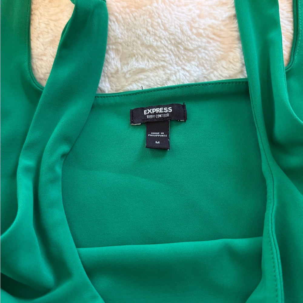 Express Vibrant Green Sleeveless Crop Top - Picture 5 of 6